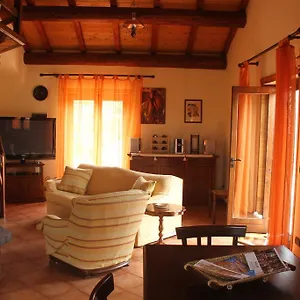 https://mount-etna-chalet.sicilyhotelsitaly.net