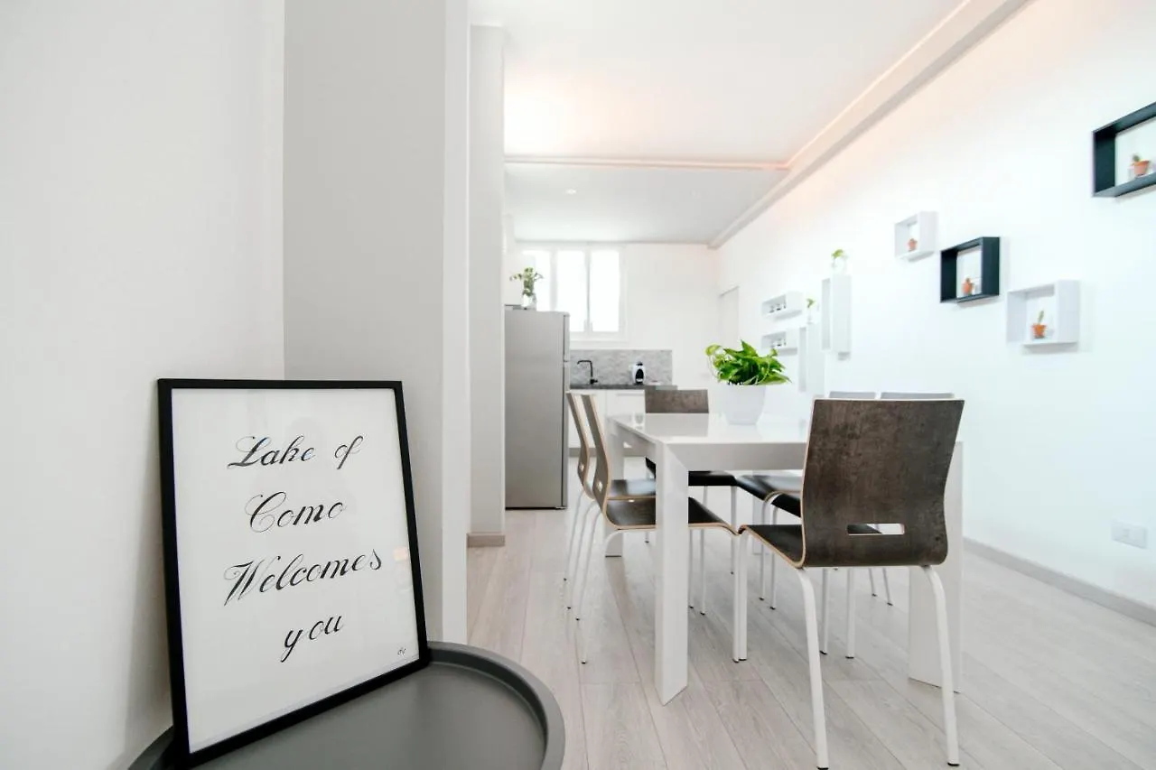 Bright Home - The House Of Travelers Como